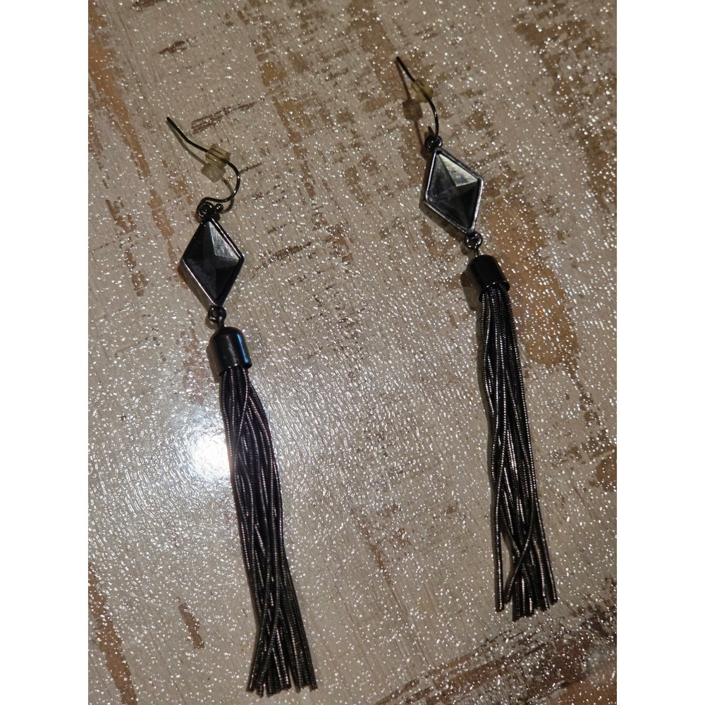 Gunmetal Diamond Shape Tassel Drop Earrings Snake Chain Dangle Dark Grey Goth